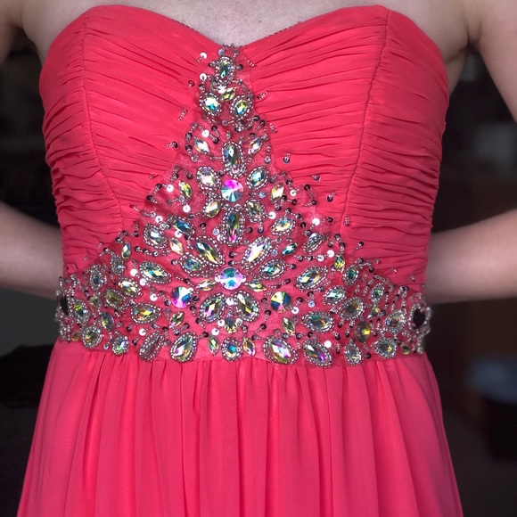 Prom Dress - Picture 3 of 4